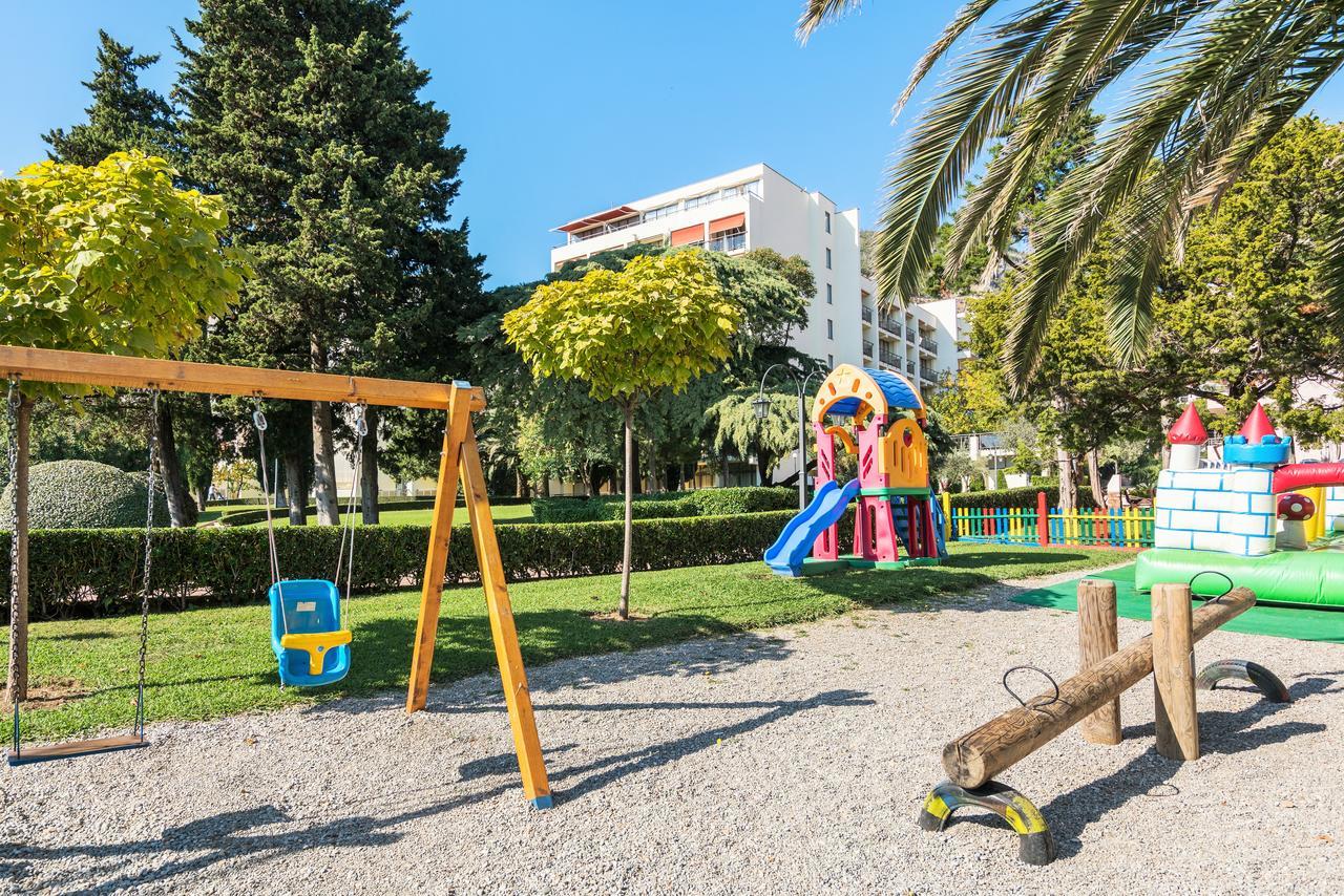 Hotel Iberostar Waves Bellevue All Inclusive Bečići Exteriér fotografie